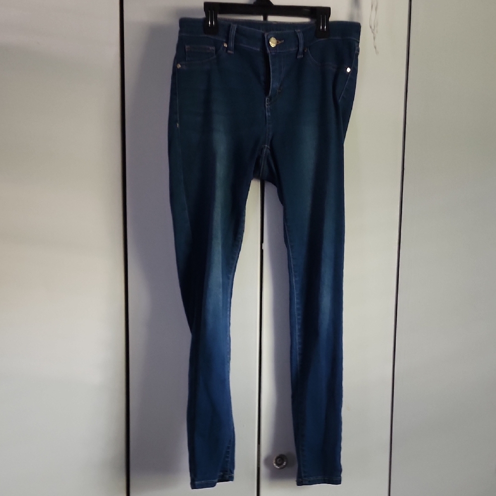 Jennifer Lopez Blue Skinny Jeans